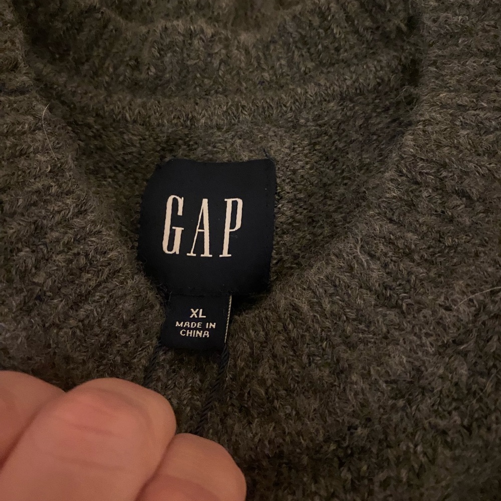 GAP Dark Gray Sweater XL